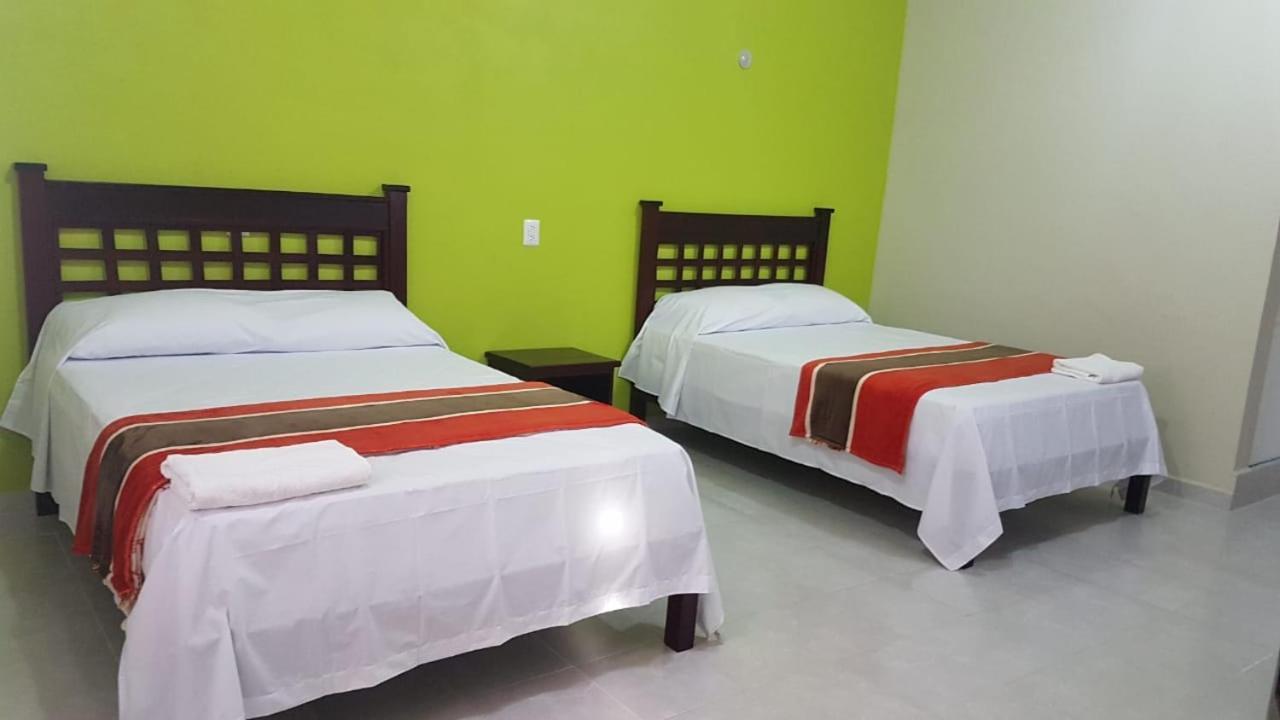 Hotel Villa Calakmul Ешпухил Екстериор снимка