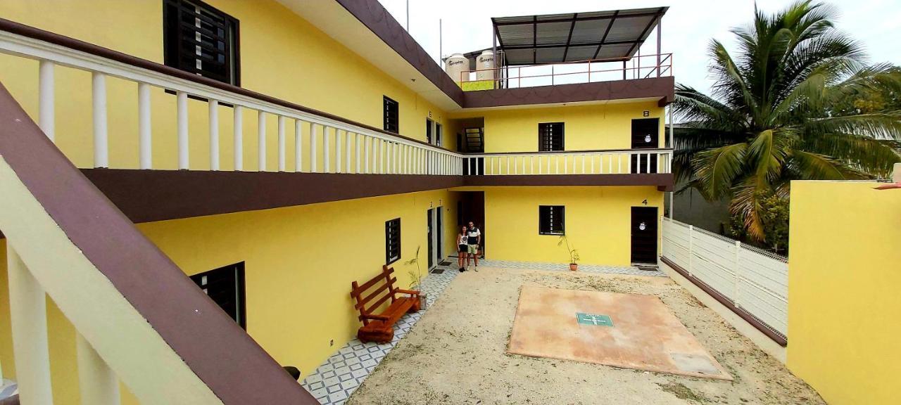 Hotel Villa Calakmul Ешпухил Екстериор снимка
